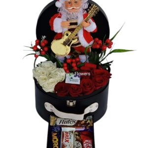 بوكس بابا نويل بالجيتار ورد وشوكولاتة - Santa Claus with Guitar Gift Box, Roses and Chocolates